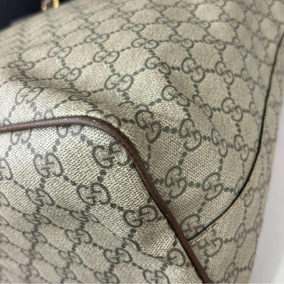 A 263 π― % authentic Gucci GG Supreme Monogram Courrier Medium Crossbody Tote bag - Picture 12 of 16